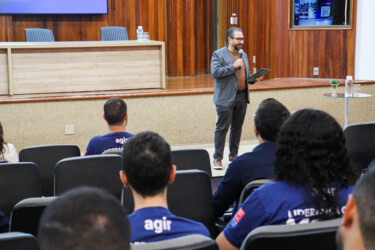 escola-de-lideres-agir-debate-governanca-planejamento-e-aspectos-eticos-na-gestao-em-saude